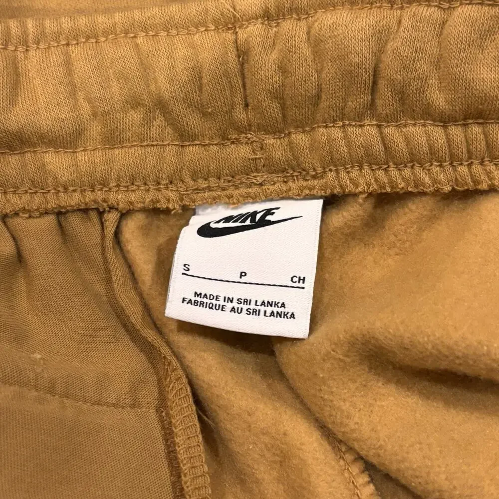 Nike Club Fleece Standard Fit Joggers Gathered Hem Tan/Flax/Beige Small NEW